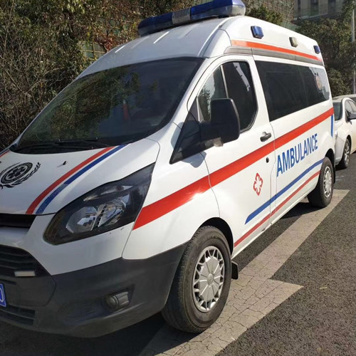 老街街道品质救护车出租,为您的健康出行负责