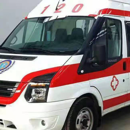 老街街道非急救护送病人转院租赁救护车的优缺点对比